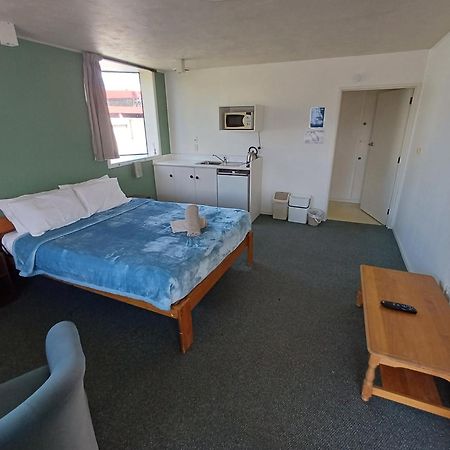 Gothic Heights Motel Christchurch Extérieur photo