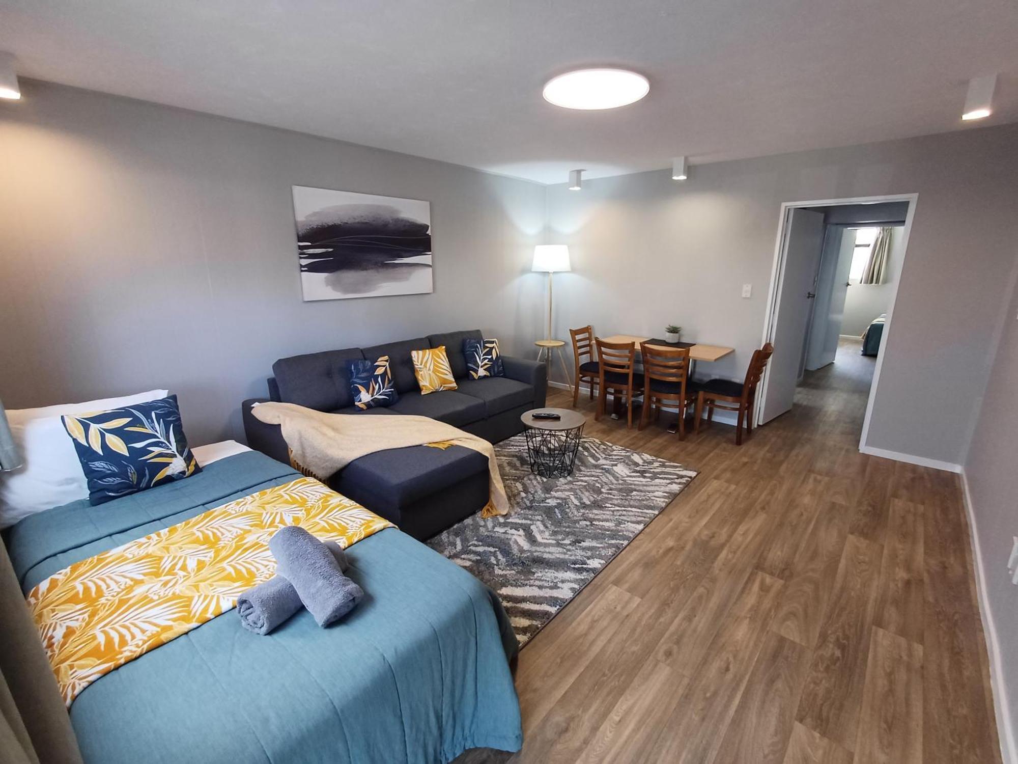 Gothic Heights Motel Christchurch Extérieur photo